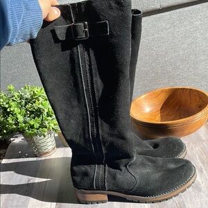 Merona Woman’s Black Over the Knee Boots with Suede Finish